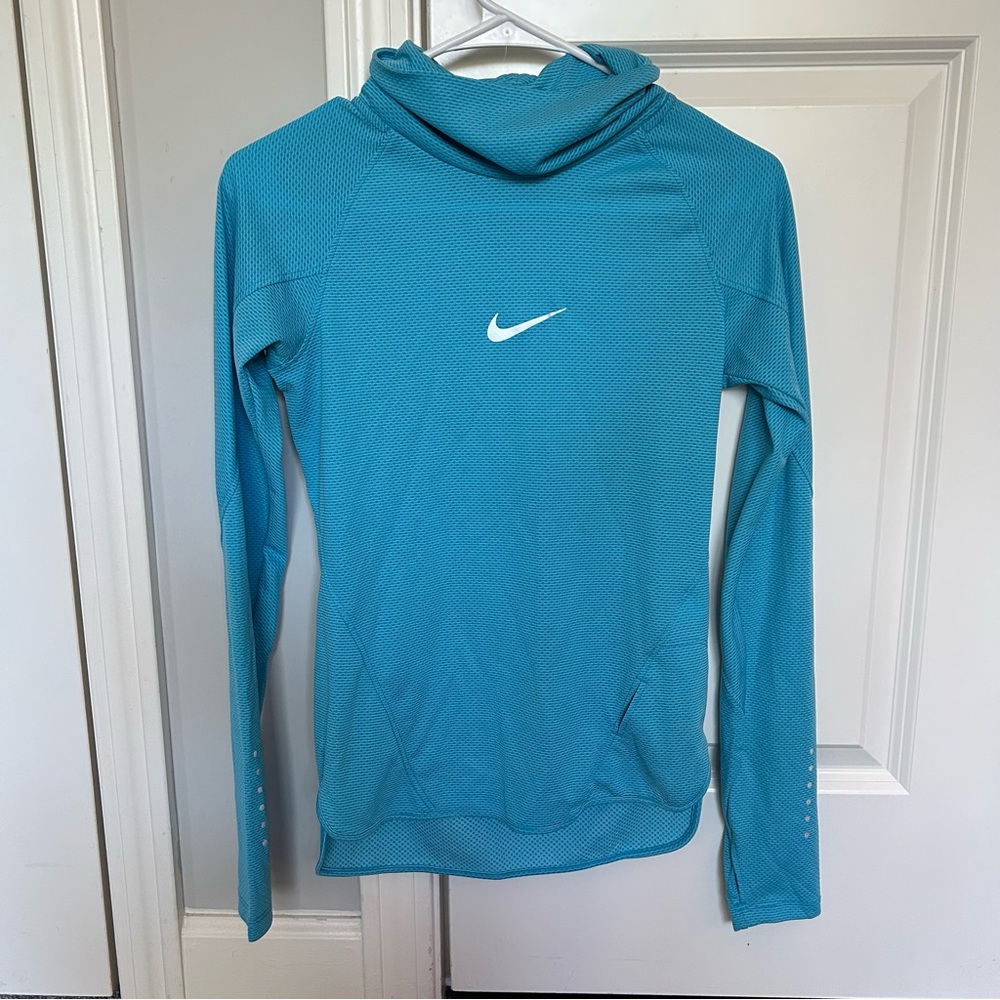 Nike Blue Long Sleeve Pullover